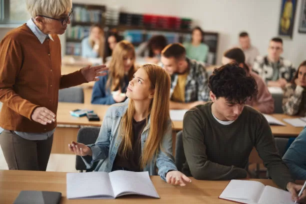 Can A Teacher Sue A Student For Injury